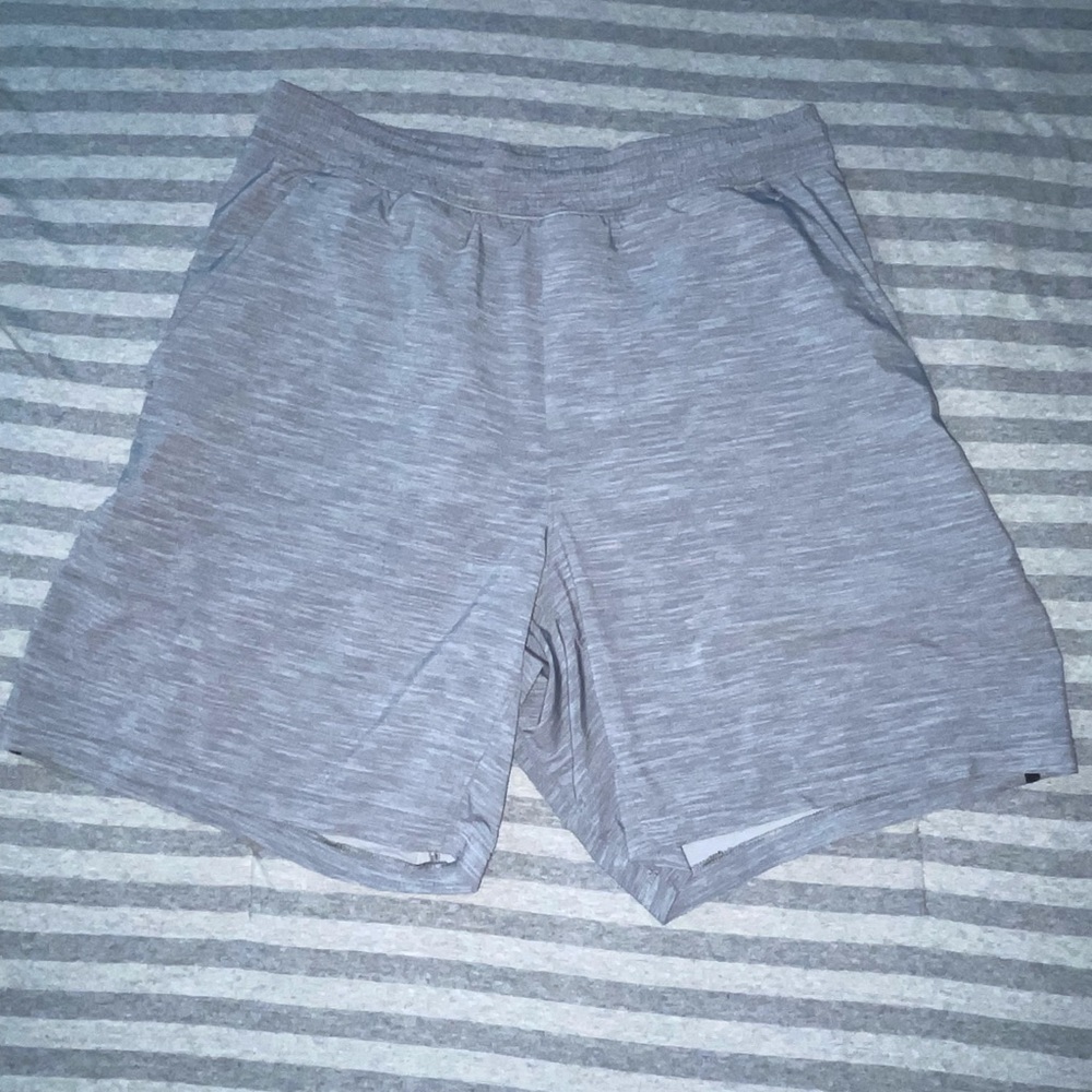 SOLD Lululemon Mens Pace Breaker Short Size Medium